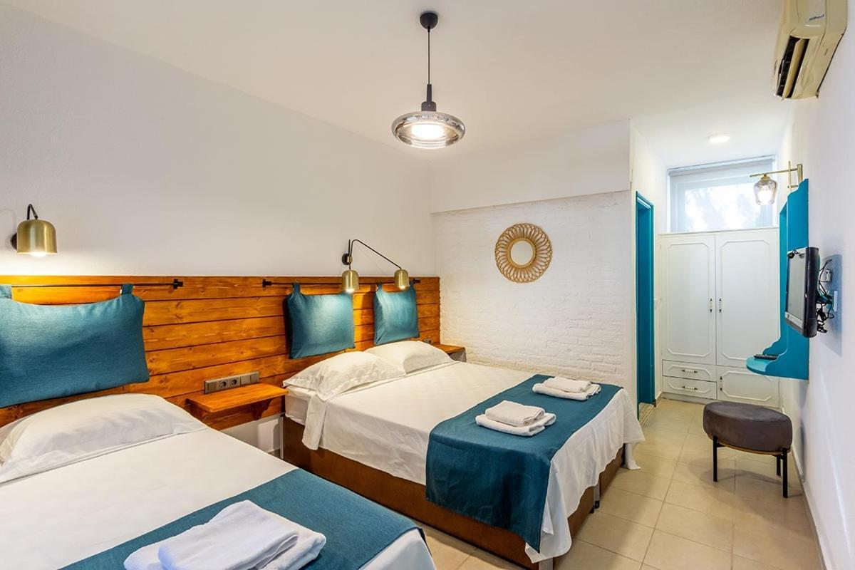 Avlu Otel Datca Bagian luar foto